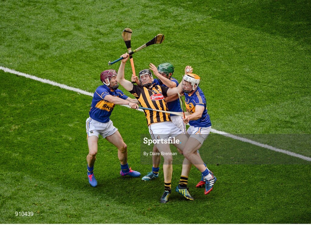 7 September 2014; Walter Walsh, Kilkenny, in action against Tipperary players, left to right, Paddy Stapleton, Cathal Barrett, and Pádraic Maher. GAA Hurling All Ireland Senior Championship Final, Kilkenny v Tipperary. Croke Park, Dublin. Picture credit: Dáire Brennan / SPORTSFILE