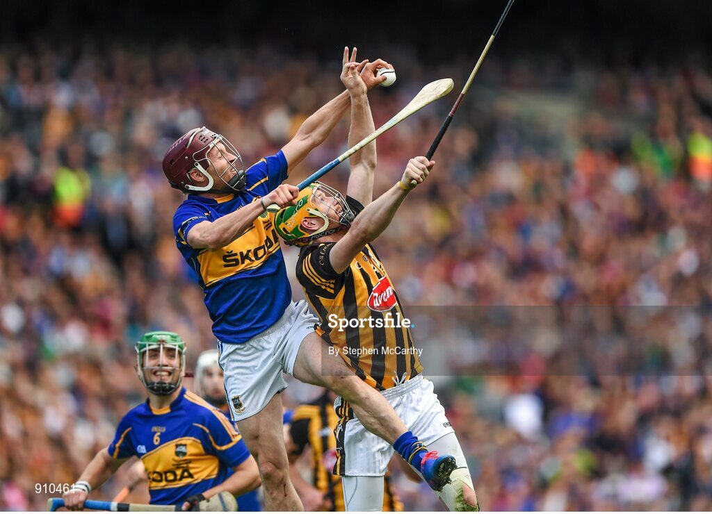 7 September 2014; Paddy Stapleton, Tipperary, in action against Richie Power, Kilkenny. GAA Hurling All Ireland Senior Championship Final, Kilkenny v Tipperary. Croke Park, Dublin. Picture credit: Stephen McCarthy / SPORTSFILE