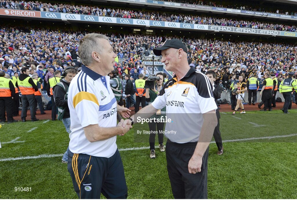 7 September 2014; Tipperary manager Eamon O'Shea, left, shakes hands with Kilkenny manager Brian Cody after the game. GAA Hurling All Ireland Senior Championship Final, Kilkenny v Tipperary. Croke Park, Dublin. Picture credit: Stephen McCarthy / SPORTSFILE