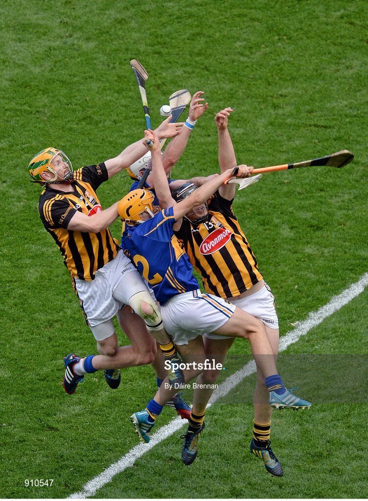 7 September 2014; Richie Power, left, and Walter Walsh, Kilkenny, in action against Cathal Barrett, left, and Pádraic Maher, Tipperary. GAA Hurling All Ireland Senior Championship Final, Kilkenny v Tipperary. Croke Park, Dublin. Picture credit: Dáire Brennan / SPORTSFILE