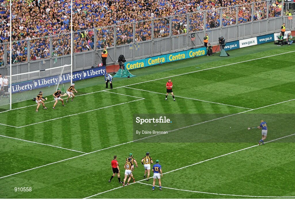 7 September 2014; SŽamus Callanan, Tipperary, takes his side's first penalty in the first half. GAA Hurling All Ireland Senior Championship Final, Kilkenny v Tipperary. Croke Park, Dublin. Picture credit: Dáire Brennan / SPORTSFILE