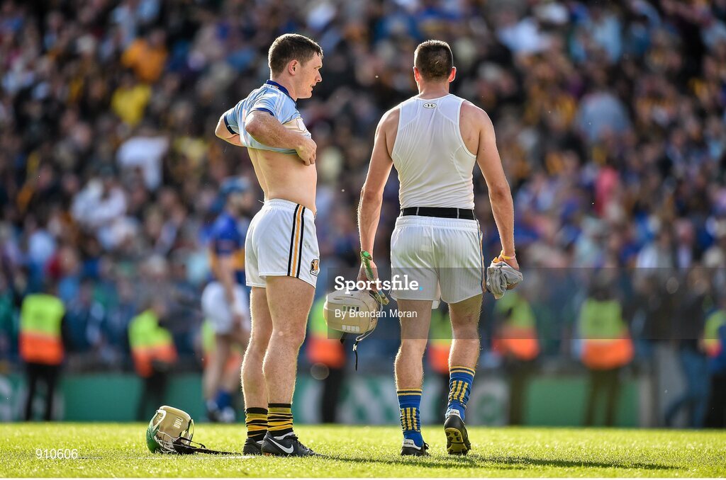 7 September 2014; Paul Murphy, left, Kilkenny, and Patrick Maher, Tipperary, leave the pitch after the game ended in a draw. GAA Hurling All Ireland Senior Championship Final, Kilkenny v Tipperary. Croke Park, Dublin. Picture credit: Brendan Moran / SPORTSFILE