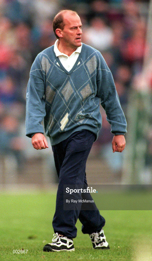 10 May 1997; Clare manager Ger Loughnane during the National Hurling League Division 1 match between Clare and Tipperary at Cusack Park in Ennis. Photo by Ray McManus/Sportsfile