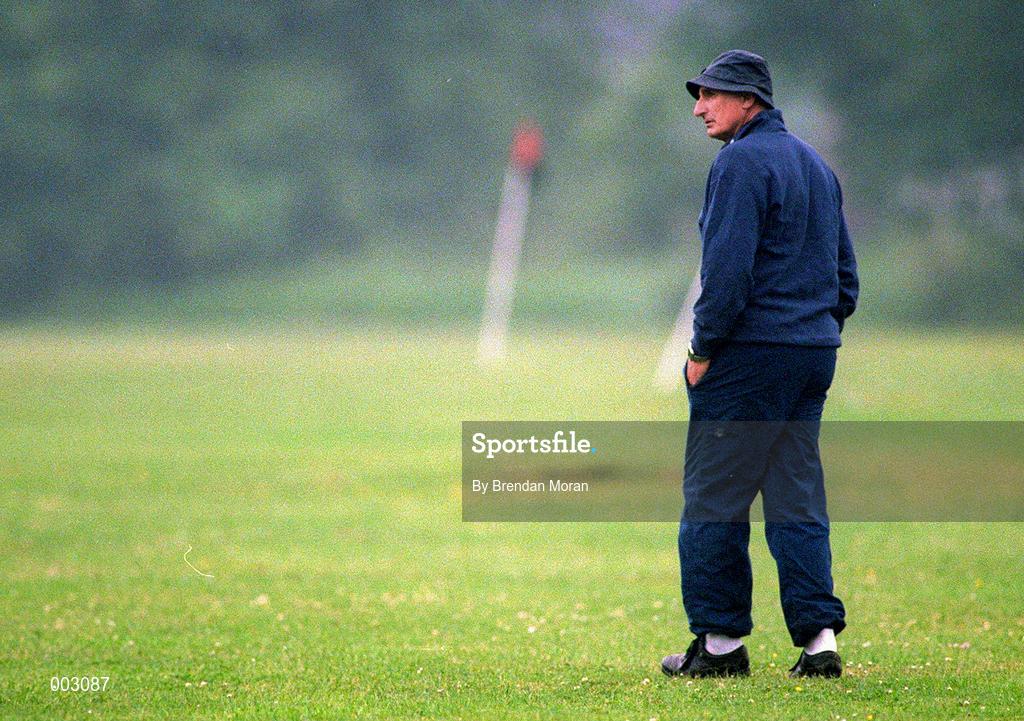 10 June 1997; Manager Mickey Whelan during a Dublin GAA Senior Football Training Session in Santry, Dublin. Photo by Brendan Moran/Sportsfile