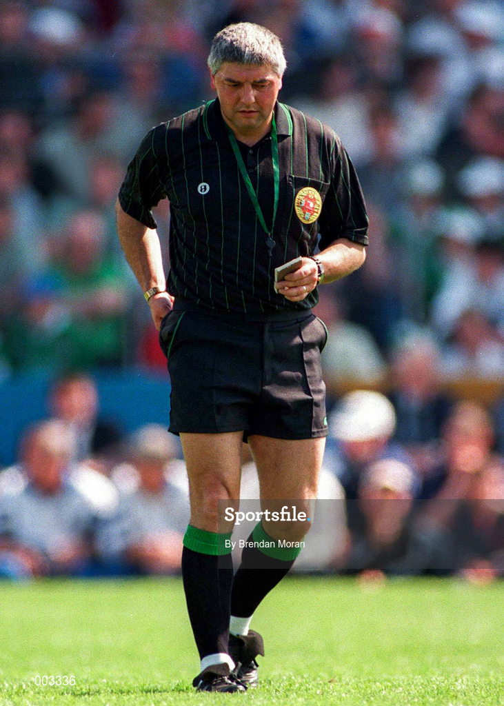 25 May 1997; Referee Sean McMahon during the Munster Senior Hurling Championship Quarter-Final between Limerick and Waterford at Semple Stadium in Thurles, Co. Tipperary. Photo by Brendan Moran/Sportsfile