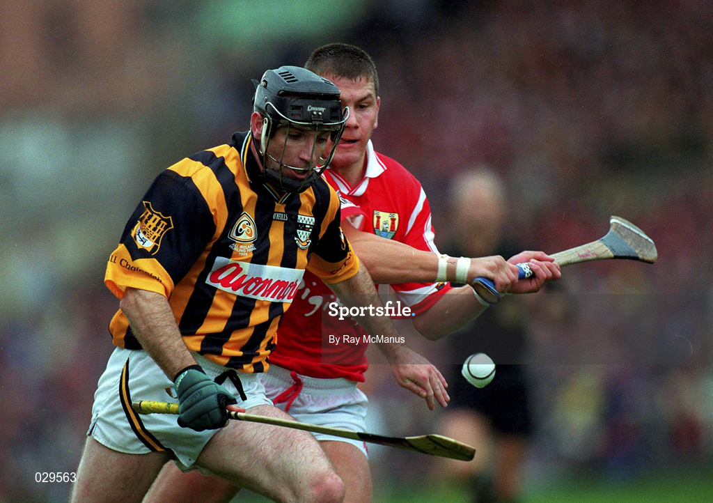 12 September 1999; DJ Carey of Kilkenny in action against Diarmuid O'Sullivan of Cork during the Guinness All-Ireland Senior Hurling Championship Final between Cork and Kilkenny at Croke Park in Dublin. Photo by Ray McManus/Sportsfile