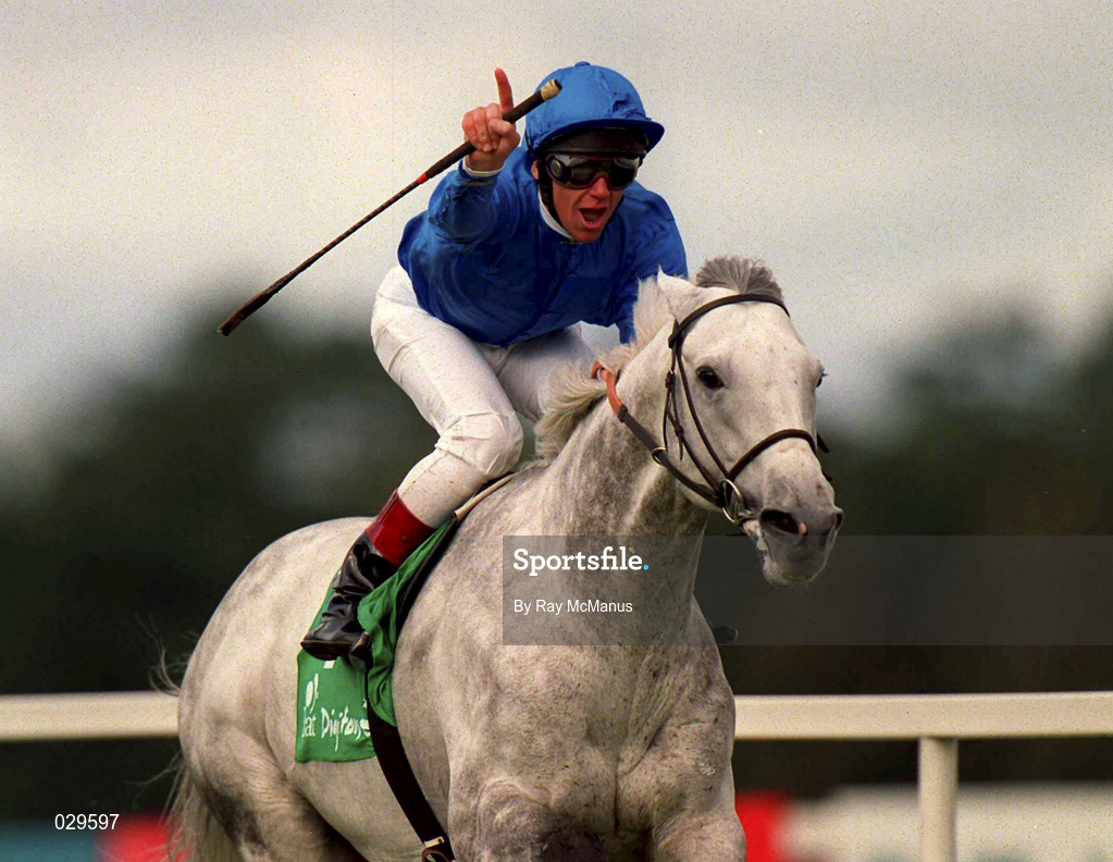 11 September 1999; Jockey Frankie Dettori, onboard Daylami, celebrates winning the Esat Digifone Champion Stakes at Leopardstown Racecourse in Dublin. Photo by Ray McManus/Sportsfile