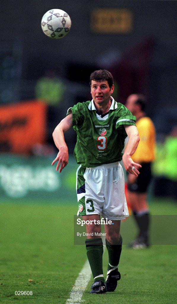 9 June 1999; Denis Irwin of Republic of Ireland during the UEFA European Championships Qualifying Group 8 match between Republic of Ireland and FYR Macedonia at Lansdowne Road in Dublin. Photo by David Maher/Sportsfile