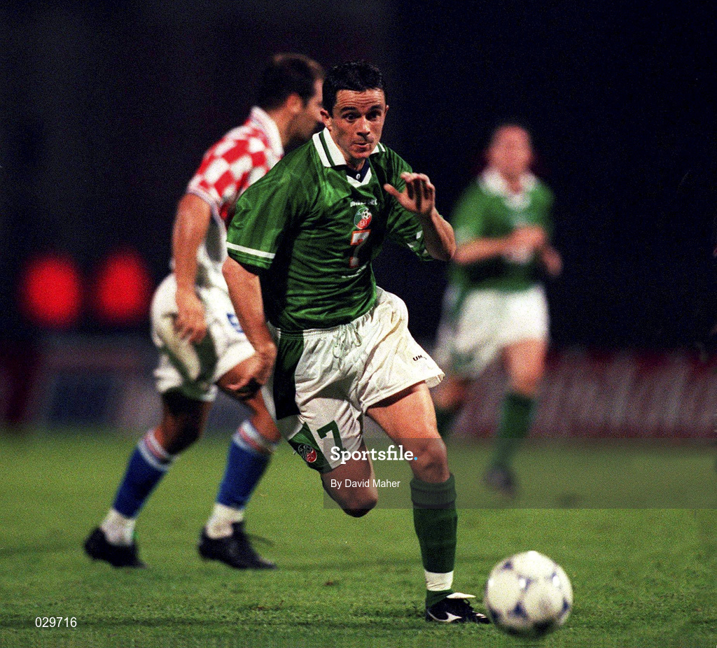 4 September 1999; Gary Kelly of Republic of Ireland during the UEFA European Championships Qualifying Group 8 match between Croatia and Republic of Ireland at Maksimir Stadium in Zagreb, Croatia. Photo by David Maher/Sportsfile