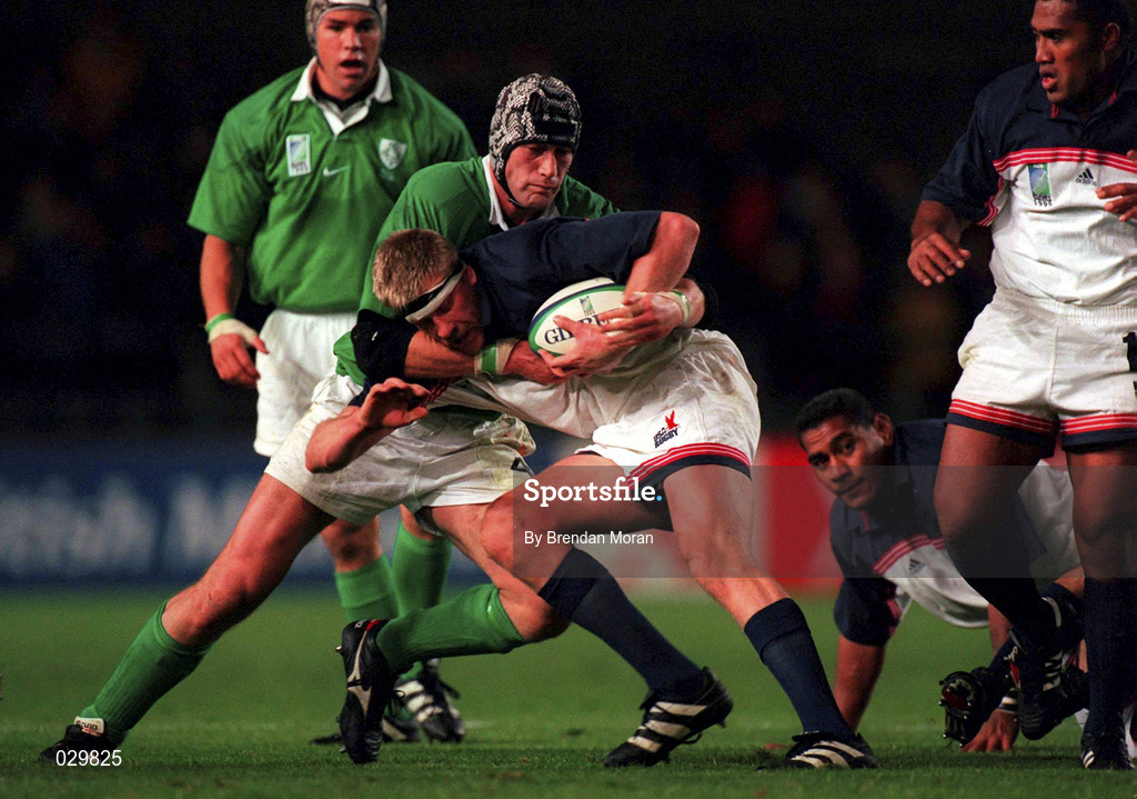 2 October 1999; Ireland's Paddy Johns tackles Alec Parker of USA during the Rugby World Cup Pool E match between Ireland and USA at Lansdowne Road in Dublin. Photo by Brendan Moran/Sportsfile