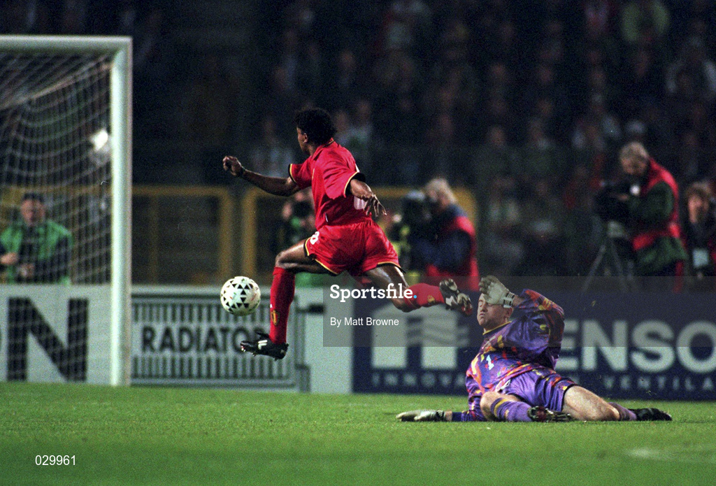 15 November 1997; Luis Oliveira of Belgium goes past Republic of Ireland goalkeeper Shay Given to score his side's first goal during the FIFA World Cup Play-Off Second Leg match between Belgium and Republic of Ireland at Heysel Stadium in Brussels, Belgium. Photo by Matt Browne/Sportsfile