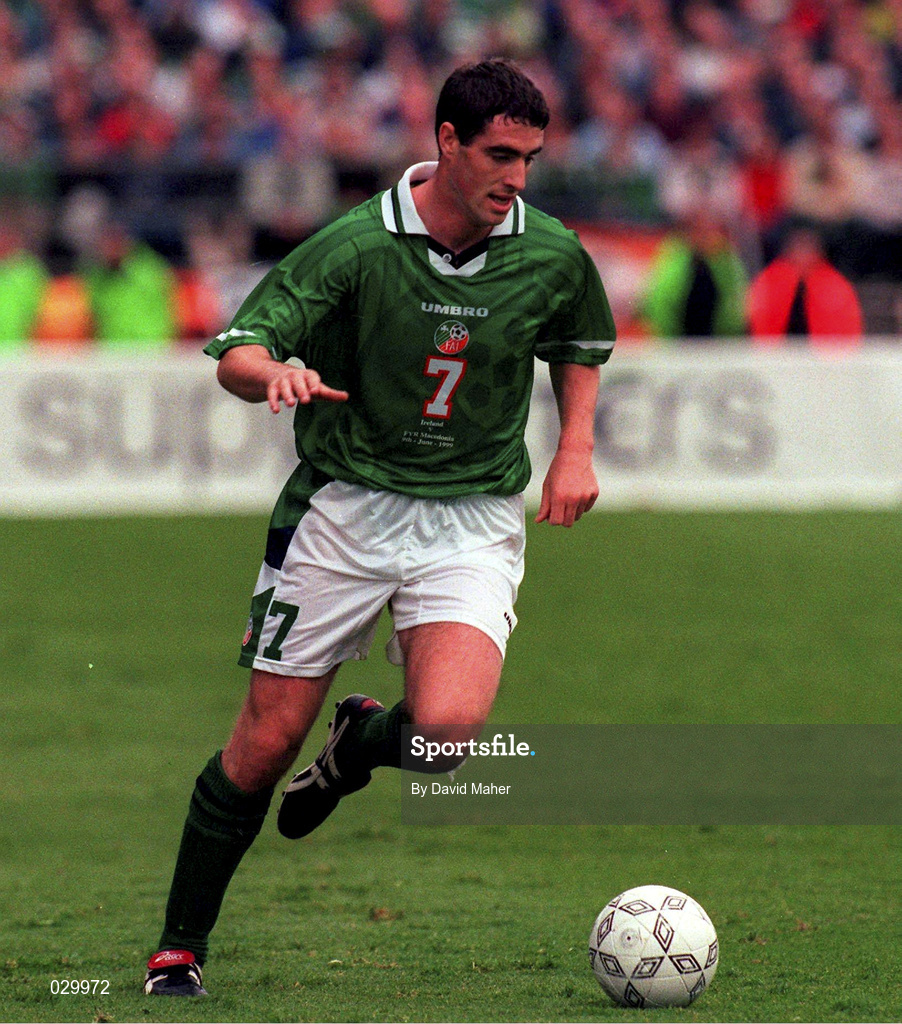 9 June 1999; Mark Kennedy of Republic of Ireland during the UEFA European Championships Qualifying Group 8 match between Republic of Ireland and FYR Macedonia at Lansdowne Road in Dublin. Photo by David Maher/Sportsfile