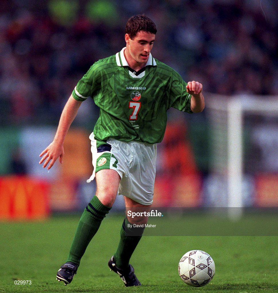 9 July 1999; Mark Kennedy of Republic of Ireland during the UEFA European Championships Qualifying Group 8 match between Republic of Ireland and FYR Macedonia at Lansdowne Road in Dublin. Photo by David Maher/Sportsfile