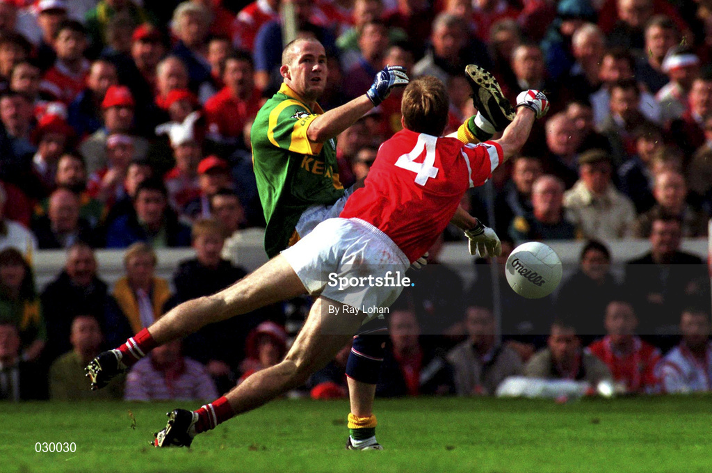 26 September 1999; Ollie Murphy of Meath in action against Anthony Lynch of Cork during the Bank of Ireland All-Ireland Senior Football Championship Final between Meath and Cork at Croke Park in Dublin.  Photo by Ray Lohan/Sportsfile