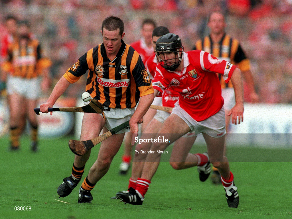 12 September 1999; Michael Kavanagh of Kilkenny in action against Ben O'Connor of Cork during the Guinness All-Ireland Senior Hurling Championship Final between Cork and Kilkenny at Croke Park in Dublin. Photo by Brendan Moran/Sportsfile