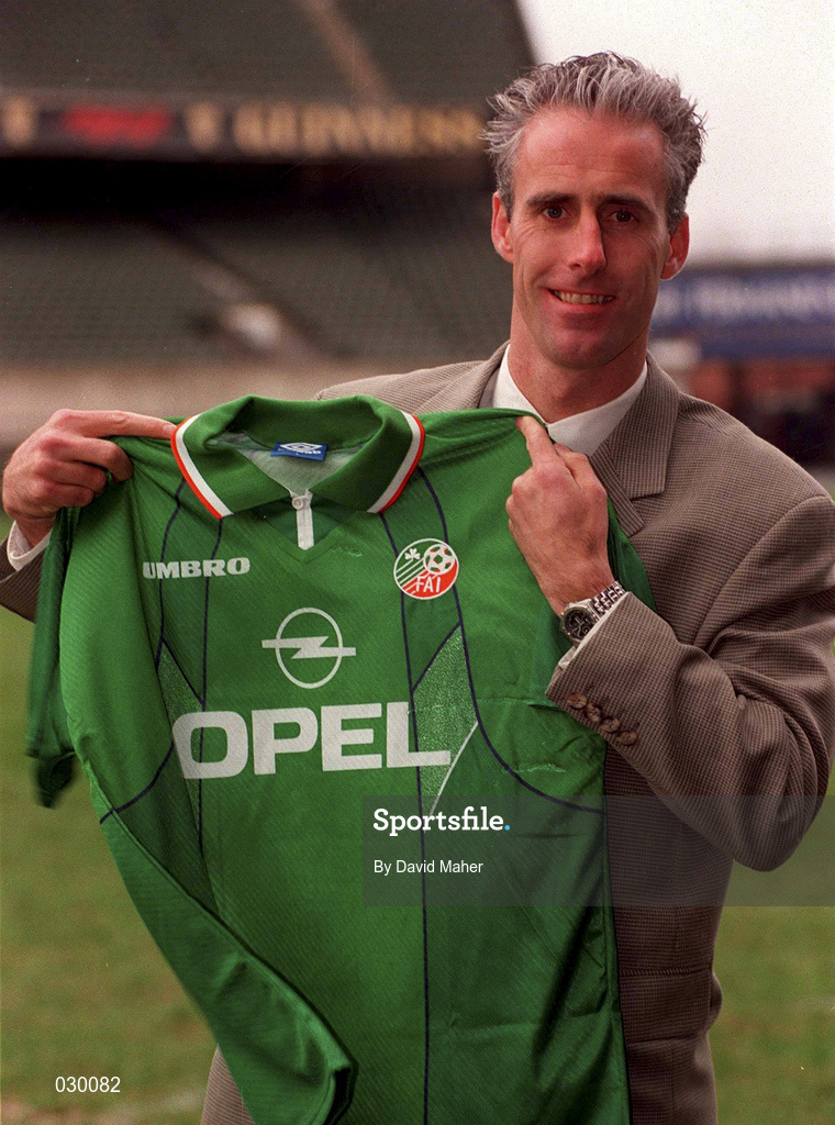 5 February 1996; Newly appointed Republic of Ireland manager Mick McCarthy poses with a Republic of Ireland jersey at Lansdowne Road in Dublin. Photo by David Maher/Sportsfile