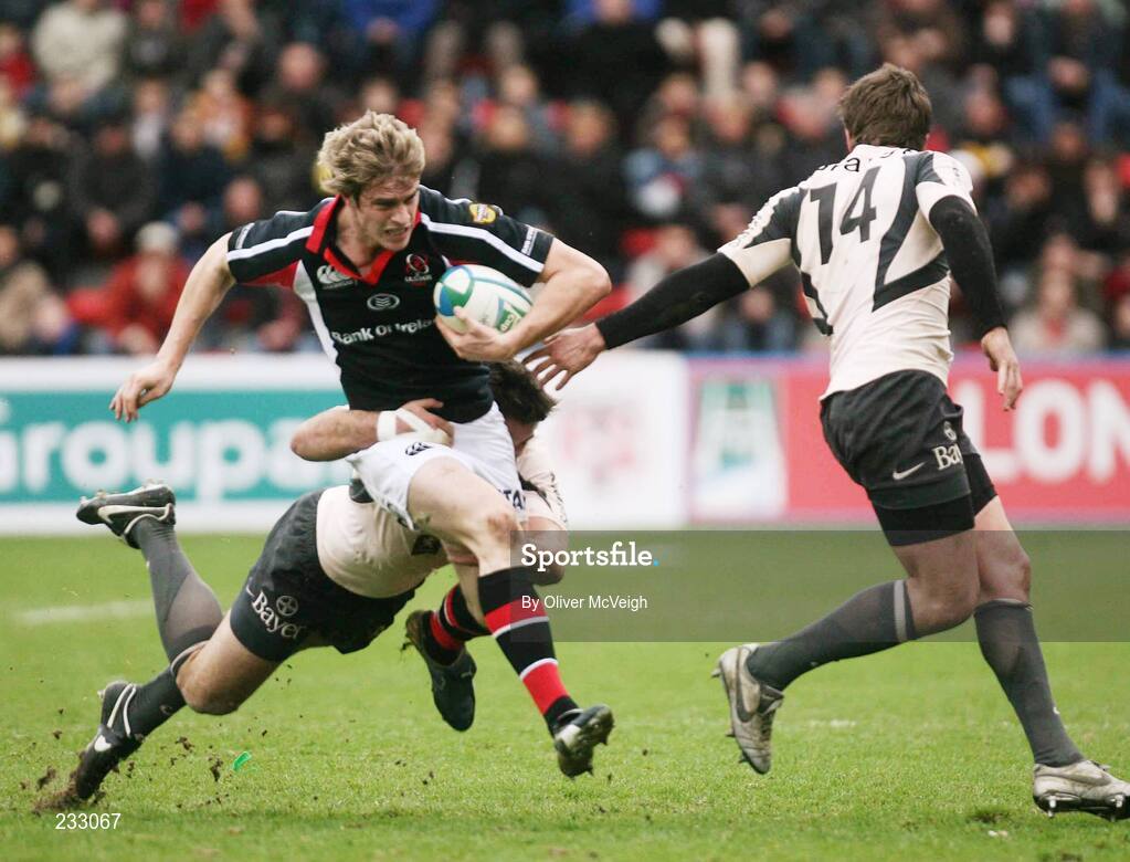 21 January 2007; Andrew Trimble, Ulster, is tackled by Florian Fritz, Toulouse. Heineken Cup, Pool 5, Round 6, Toulouse v Ulster, Stade Ernest Wallon, Toulouse, France. Picture credit: Oliver McVeigh / SPORTSFILE