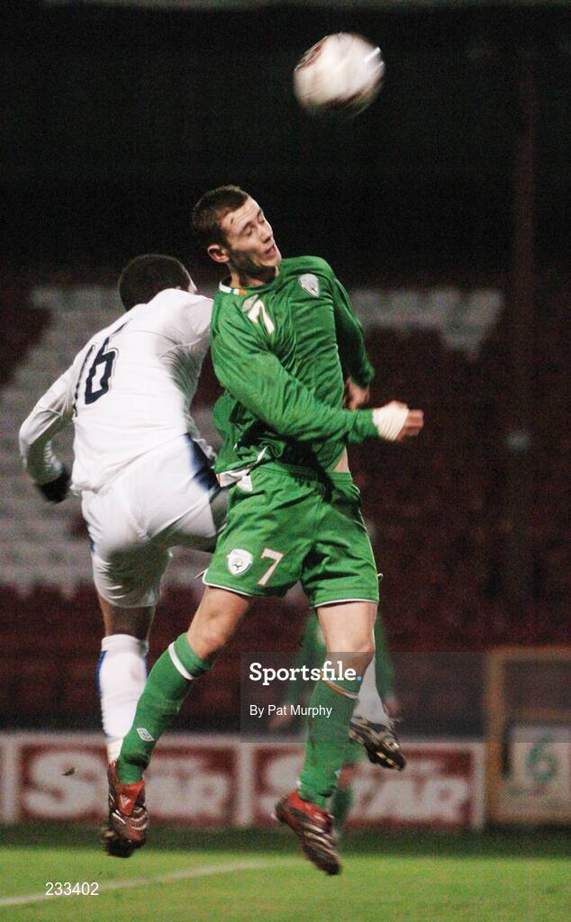 25 January 2007; Kurtis Byrne, Republic of Ireland, in action against Fabio Zamblera, Italy. UEFA U17 Championships Qualifier, Republic of Ireland v Italy, Tolka Park, Dublin. Picture credit: Pat Murphy / SPORTSFILE