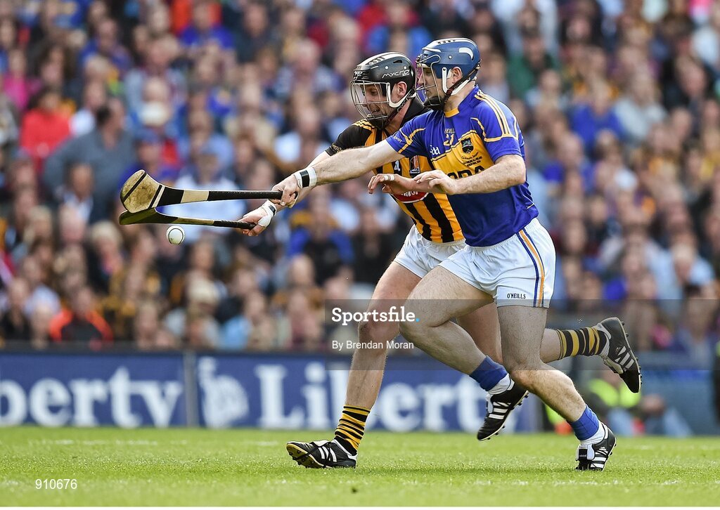 7 September 2014; Eoin Kelly, Tipperary, in action against Jackie Tyrrell, Kilkenny. GAA Hurling All Ireland Senior Championship Final, Kilkenny v Tipperary. Croke Park, Dublin. Picture credit: Brendan Moran / SPORTSFILE
