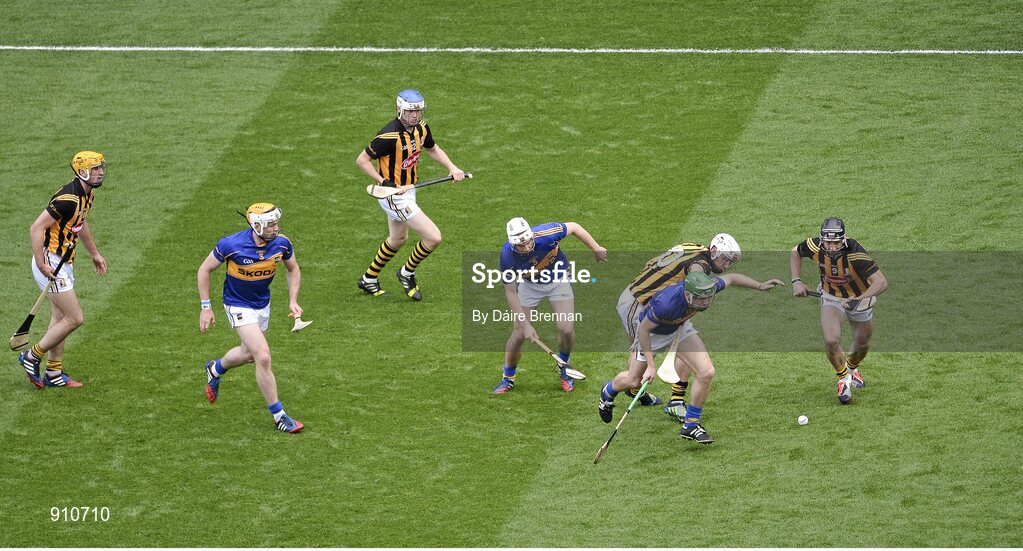 7 September 2014; Tipperary players, left to right, Pádraic Maher, Brendan Maher, and Noel McGrath, in action against Kilkenny players, left to right, Colin Fennelly, TJ Reid, Michael Fennelly, and Conor Fogarty. GAA Hurling All Ireland Senior Championship Final, Kilkenny v Tipperary. Croke Park, Dublin. Picture credit: Dáire Brennan / SPORTSFILE