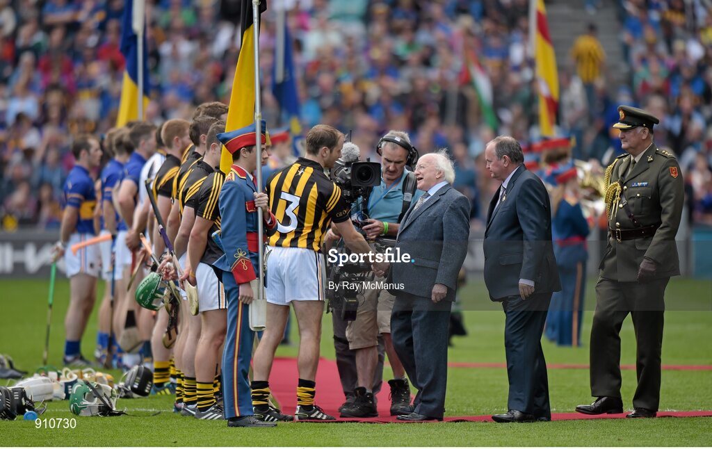 7 September 2014; JJ Delaney introduces himself to the President of Ireland Michael D. Higgins and Uachtarán Chumann Lúthchleas Gael Liam Ó Néill before the game. GAA Hurling All Ireland Senior Championship Final, Kilkenny v Tipperary. Croke Park, Dublin. Picture credit: Ray McManus / SPORTSFILE