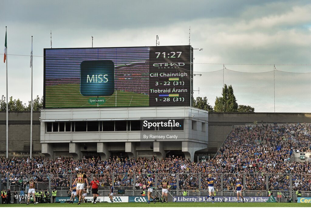 7 September 2014; With 71:26 showing and a scoreline of Kilkenny 3-22 to Tipperary 1-28 the Hawkeye result indicates a miss after referee Barry Kelly had called for a judgement after John O'Dwyer had taken a late free for Tipperary. GAA Hurling All Ireland Senior Championship Final, Kilkenny v Tipperary. Croke Park, Dublin.  Picture credit: Ramsey Cardy / SPORTSFILE