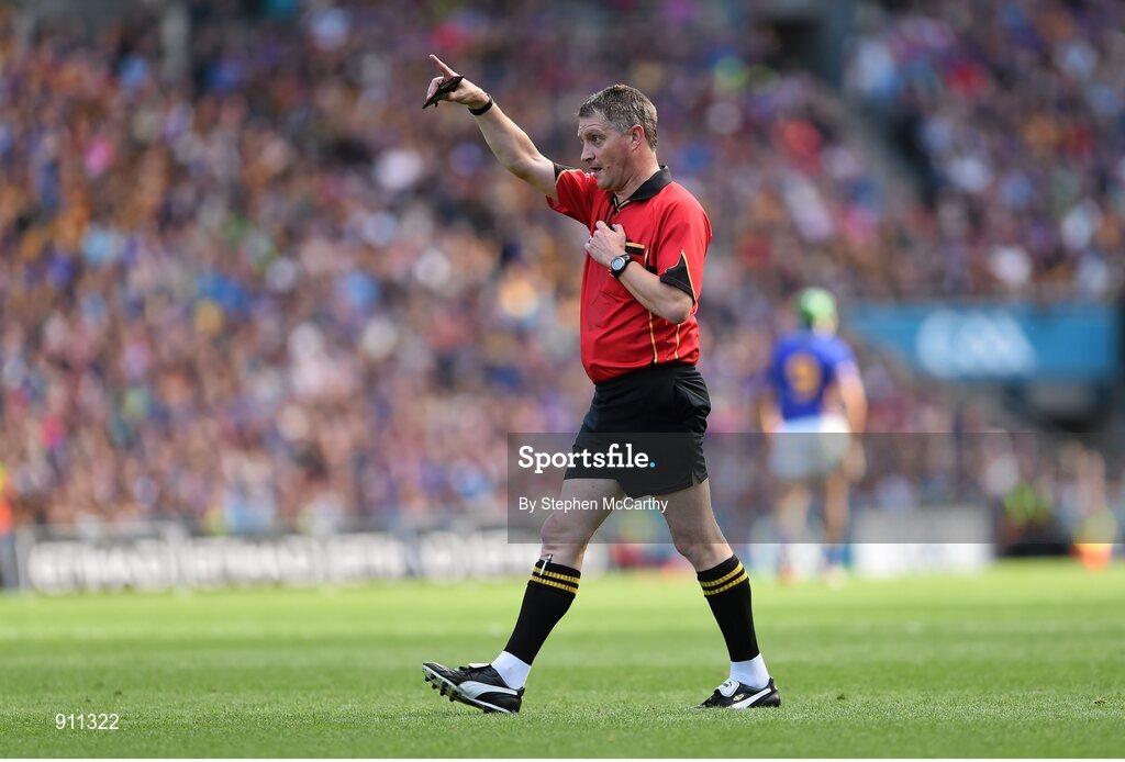 7 September 2014; Referee Barry Kelly. GAA Hurling All Ireland Senior Championship Final, Kilkenny v Tipperary. Croke Park, Dublin. Picture credit: Stephen McCarthy / SPORTSFILE
