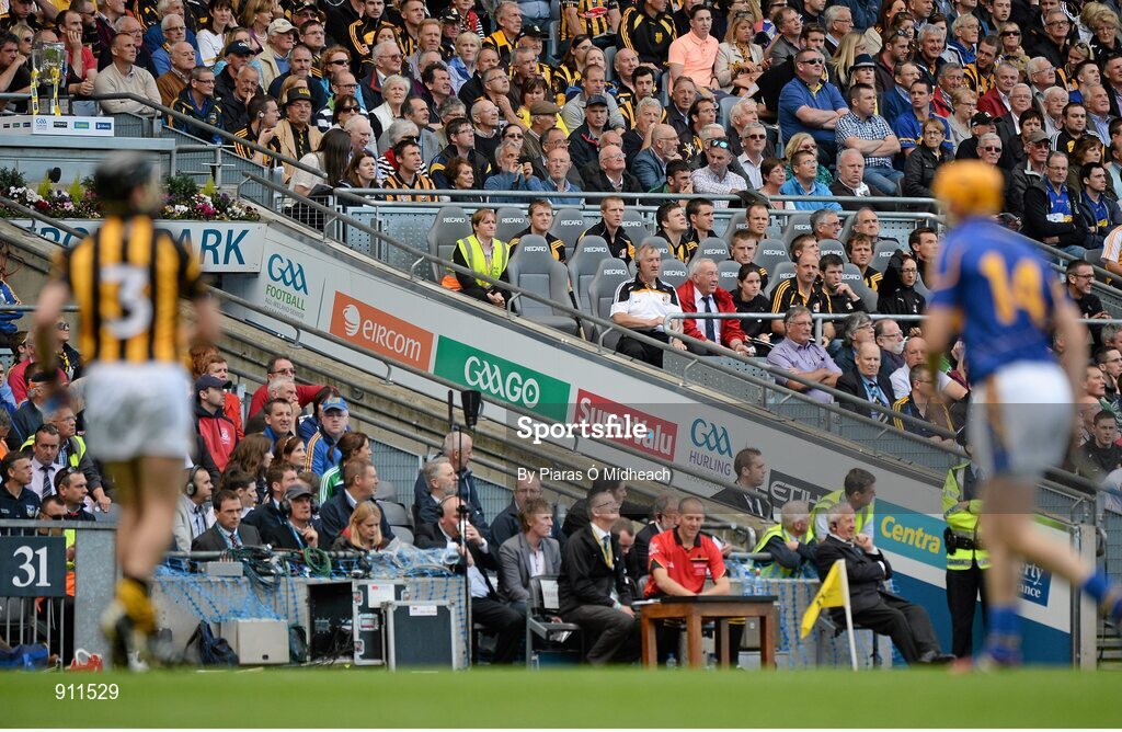 7 September 2014; Kilkenny's Henry Shefflin sits with the substitutes in the Hogan Stand near the Liam MacCarthy cup during the game. GAA Hurling All Ireland Senior Championship Final, Kilkenny v Tipperary. Croke Park, Dublin. Picture credit: Piaras Ó Mídheach / SPORTSFILE