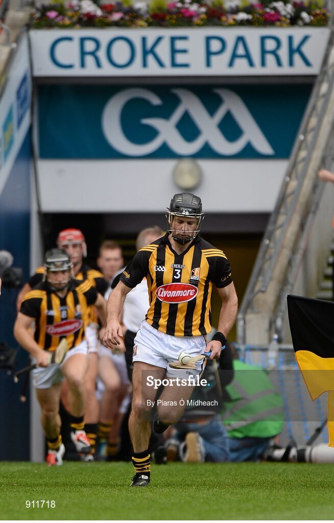 7 September 2014; Kilkenny's JJ Delaney runs on to the pitch before the game. GAA Hurling All Ireland Senior Championship Final, Kilkenny v Tipperary. Croke Park, Dublin. Picture credit: Piaras Ó Mídheach / SPORTSFILE