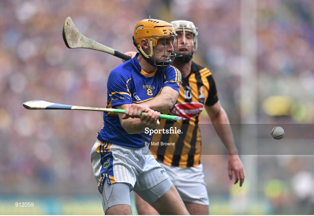 7 September 2014; Shane McGrath, Tipperary, in action against Michael Fennelly, Kilkenny. GAA Hurling All Ireland Senior Championship Final, Kilkenny v Tipperary. Croke Park, Dublin. Picture credit: Matt Browne / SPORTSFILE
