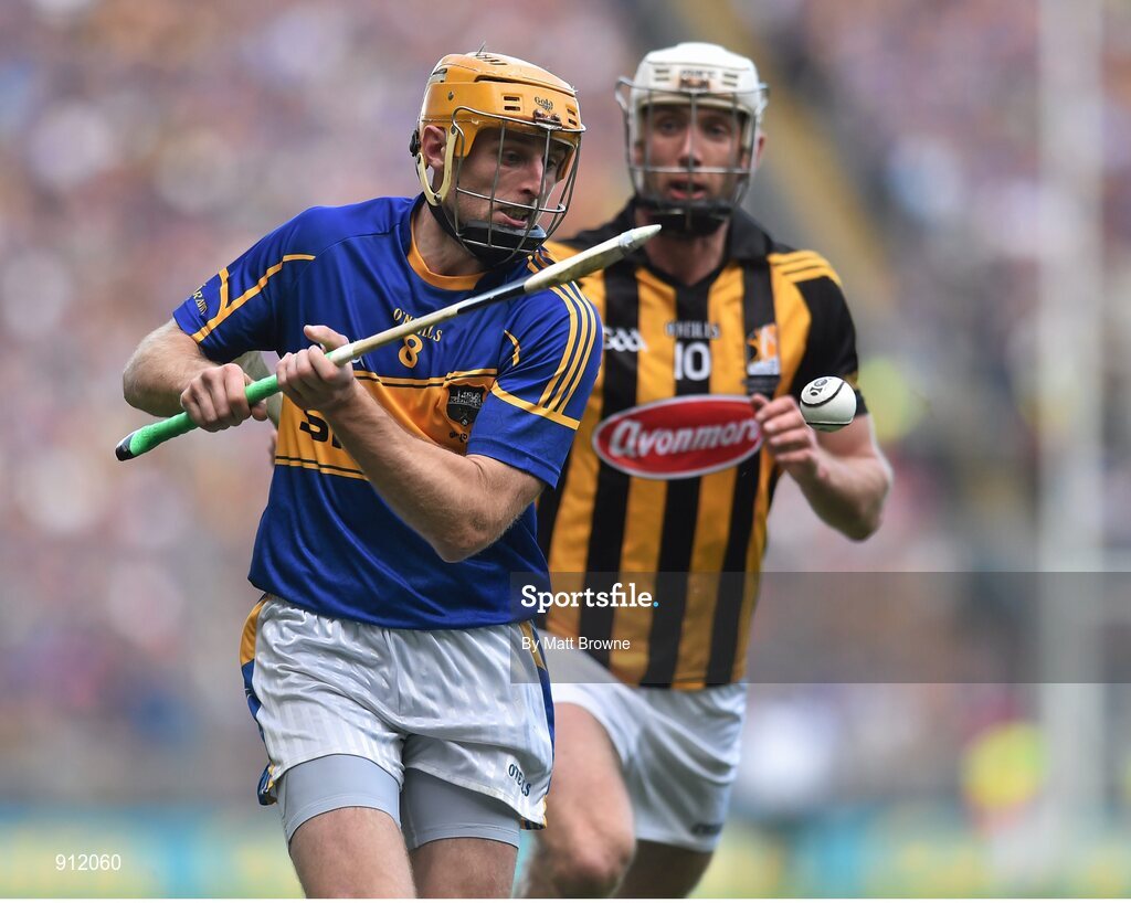 7 September 2014; Shane McGrath, Tipperary, in action against Michael Fennelly, Kilkenny. GAA Hurling All Ireland Senior Championship Final, Kilkenny v Tipperary. Croke Park, Dublin. Picture credit: Matt Browne / SPORTSFILE