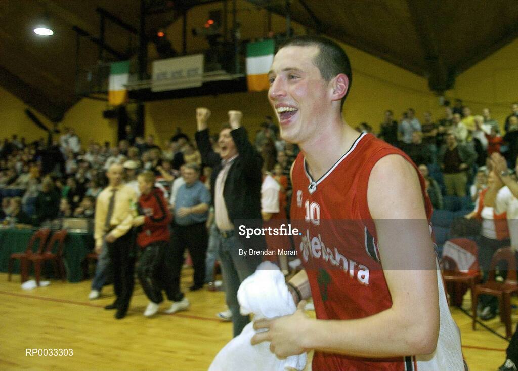 28 January 2007; Kieran Donaghy, Abrakebabra Tigers, celebrates at the final buzzer after victory over UCC Demons. Men's Superleague National Cup Final, Abrakebabra Tigers, Tralee, Co. Kerry v UCC Demons, Cork, National Basketball Arena, Tallaght, Dublin. Picture credit: Brendan Moran / SPORTSFILE
