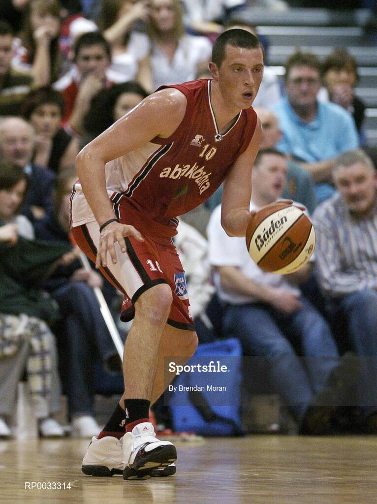 28 January 2007; Kieran Donaghy, Abrakebabra Tigers, in action against UCC Demons. Men's Superleague National Cup Final, Abrakebabra Tigers, Tralee, Co. Kerry v UCC Demons, Cork, National Basketball Arena, Tallaght, Dublin. Picture credit: Brendan Moran / SPORTSFILE