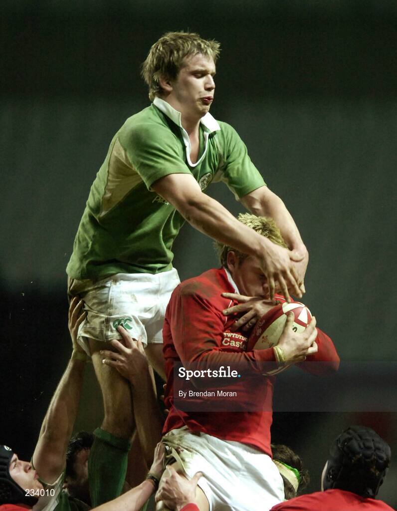 2 February 2007; Lewis Evans, Wales, wins possession in the lineout against Thomas Anderson, Ireland. U20 Six Nations Rugby Championship, Wales v Ireland, Liberty Stadium, Swansea, Wales. Picture credit: Brendan Moran / SPORTSFILE