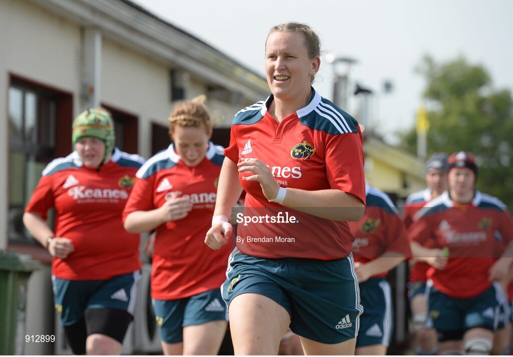 13 September 2014; Munster captain Laura Guest leads her side out ahead of the game. Women’s Senior Interprovincial, Leinster v Munster, Ashbourne RFC, Ashbourne, Co. Meath. Picture credit: Brendan Moran / SPORTSFILE