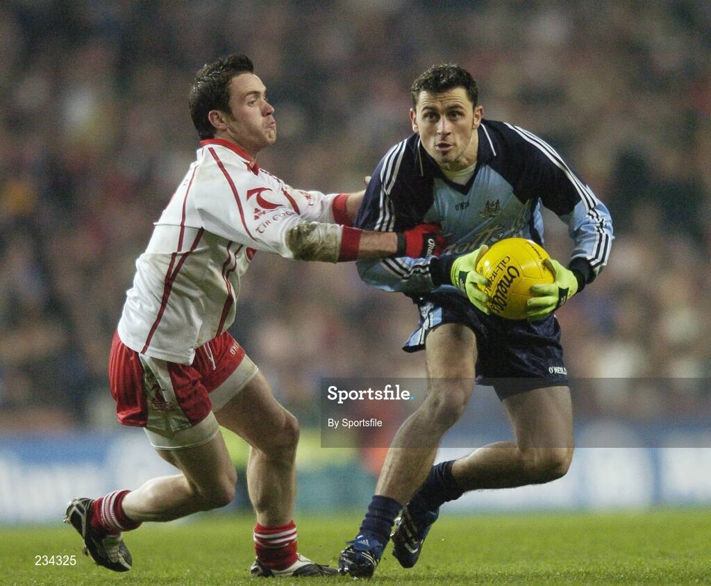 3 February 2007; Alan Brogan, Dublin, in action against Martin Penrose, Tyrone. Allianz NFL Division 1A, Dublin v Tyrone, Croke Park, Dublin. Photo by Sportsfile *** Local Caption ***