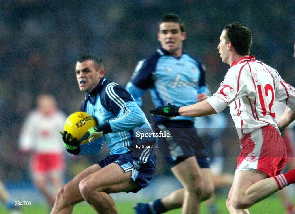 3 February 2007; Paul Casey, Dublin, in action against Colm Cavanagh, Tyrone. Allianz NFL Division 1A, Dublin v Tyrone, Croke Park, Dublin. Photo by Sportsfile *** Local Caption ***