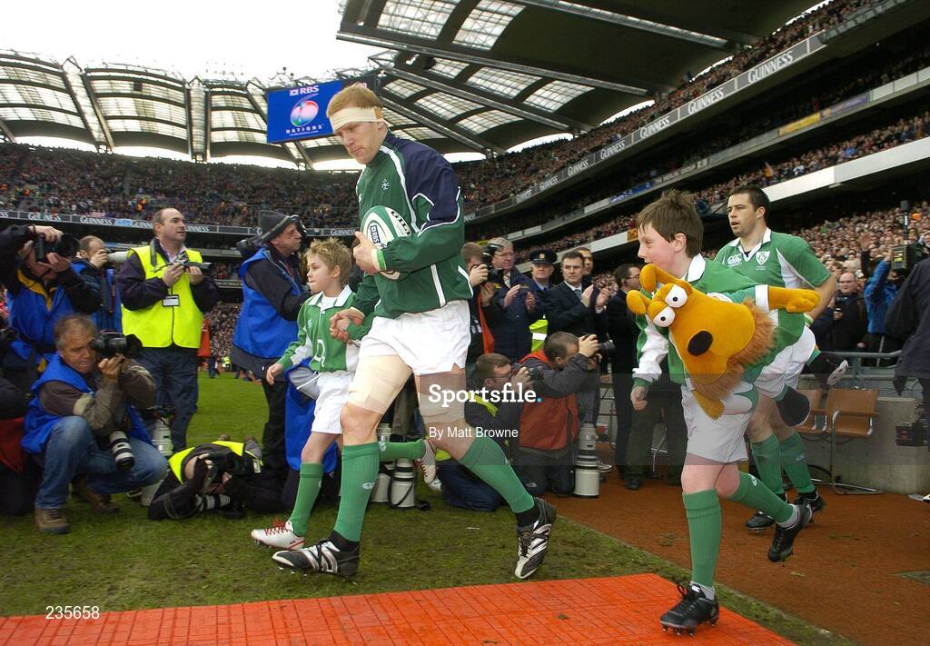 11 February 2007; Ireland captain Paul O'Connell leads his side out before the game. RBS Six Nations Rugby Championship, Ireland v France, Croke Park, Dublin. Picture Credit: Matt Browne / SPORTSFILE