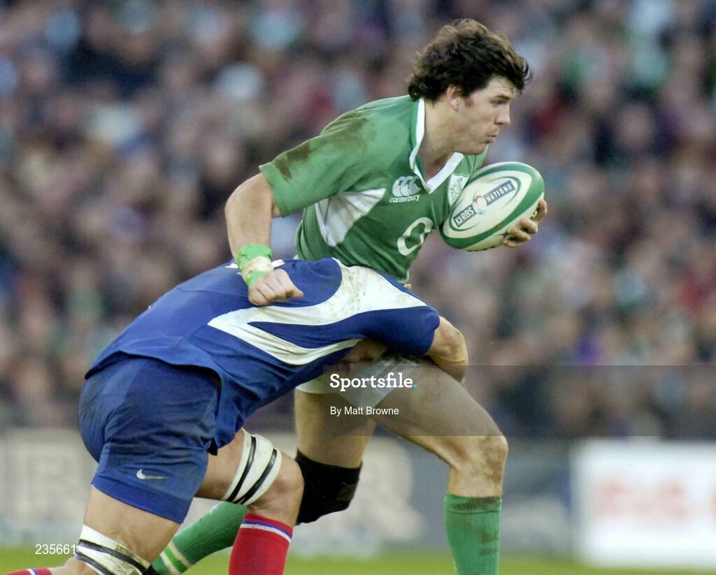 11 February 2007; Shane Horgan, Ireland, is tackled by Lionel Nallet, France. RBS Six Nations Rugby Championship, Ireland v France, Croke Park, Dublin. Picture Credit: Matt Browne / SPORTSFILE