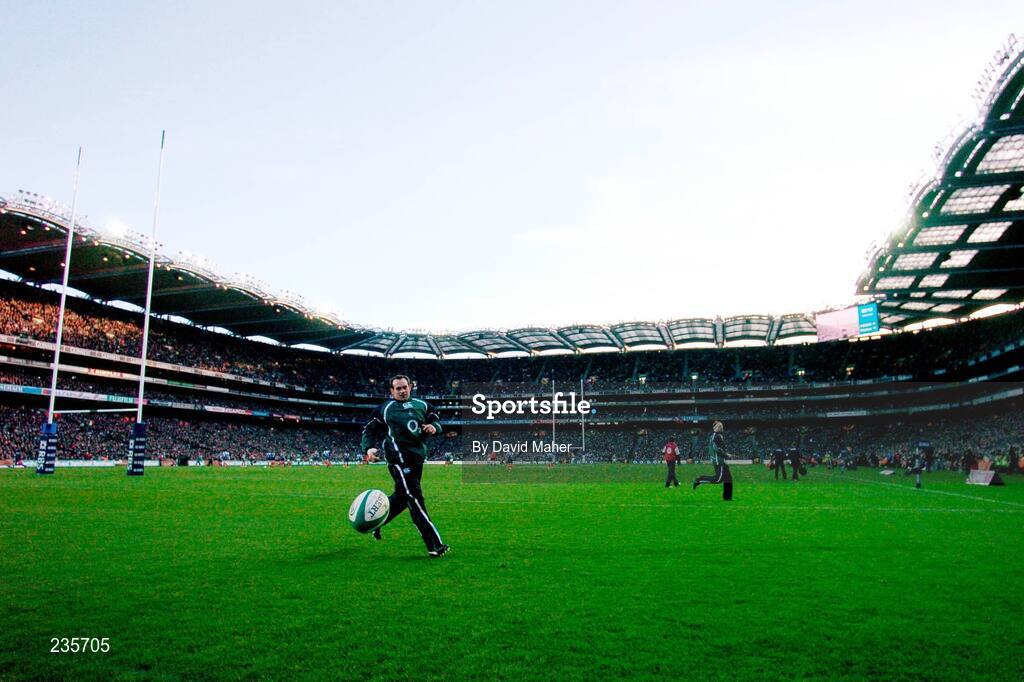 11 February 2007; A general view during the game. RBS Six Nations Rugby Championship, Ireland v France, Croke Park, Dublin. Picture Credit: David Maher / SPORTSFILE