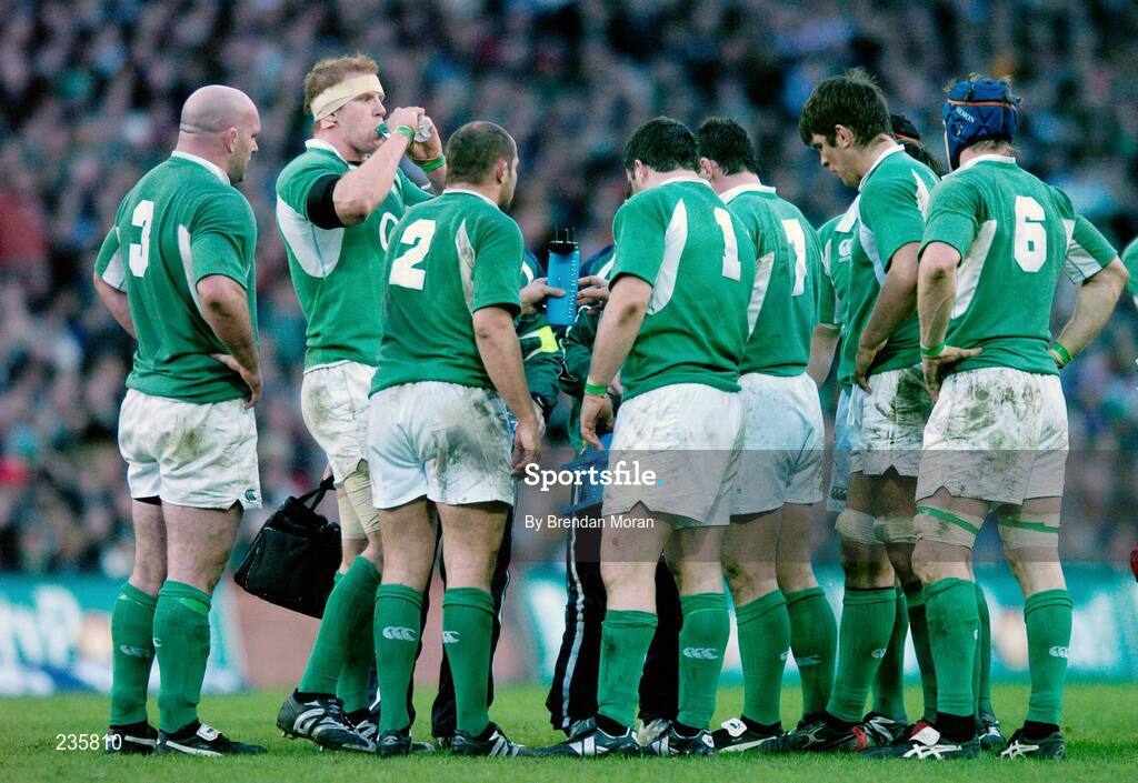 11 February 2007; The Irish team take in refreshments during a break in play. RBS Six Nations Rugby Championship, Ireland v France, Croke Park, Dublin. Picture Credit: Brendan Moran / SPORTSFILE