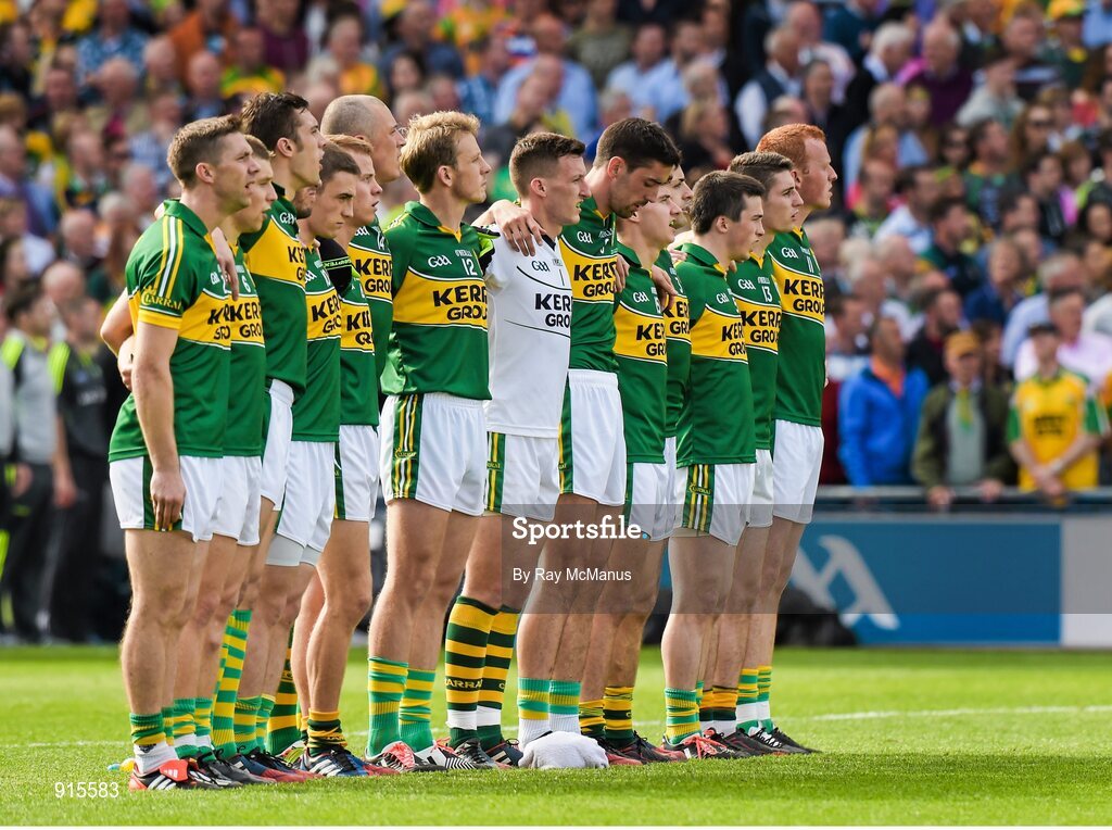21 September 2014; The Kerry team stand for the National Anthem, Amhrán na bhFiann. GAA Football All Ireland Senior Championship Final, Kerry v Donegal. Croke Park, Dublin. Picture credit: Ray McManus / SPORTSFILE