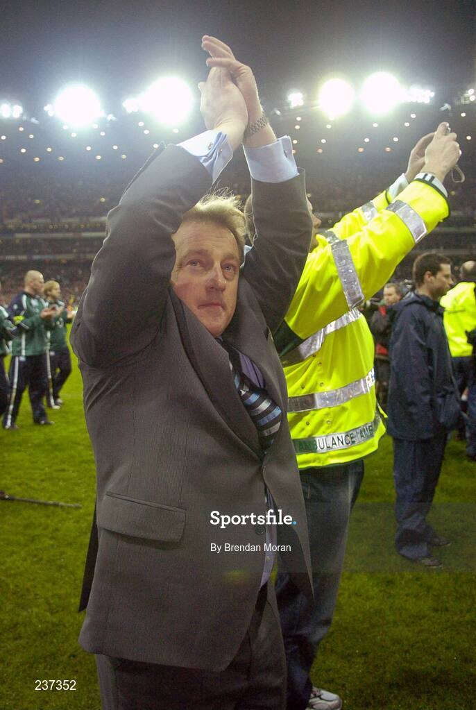 24 February 2007; Ireland head coach Eddie O'Sullivan celebrates after victory over England. RBS Six Nations Rugby Championship, Ireland v England, Croke Park, Dublin. Picture Credit: Brendan Moran / SPORTSFILE