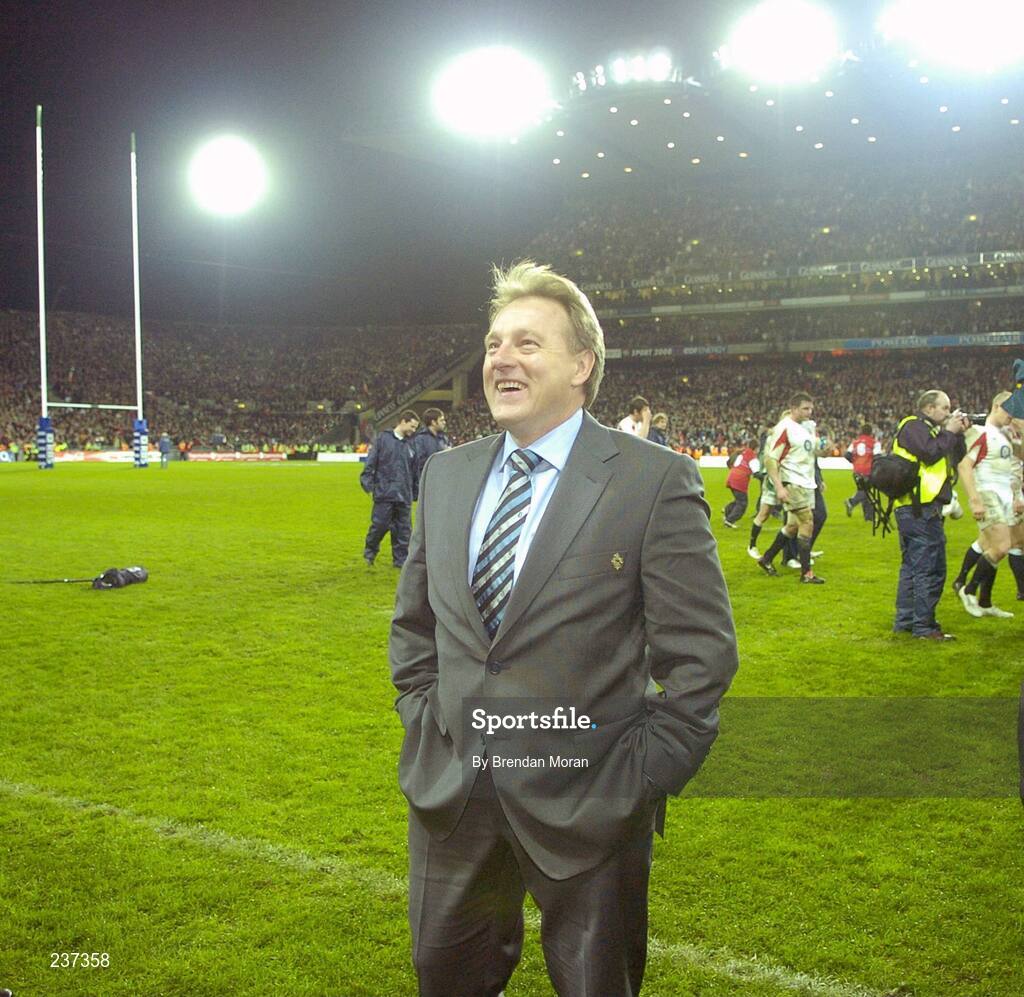 24 February 2007; Ireland head coach Eddie O'Sullivan reacts to the cheers from the crowd after victory over England. RBS Six Nations Rugby Championship, Ireland v England, Croke Park, Dublin. Picture Credit: Brendan Moran / SPORTSFILE