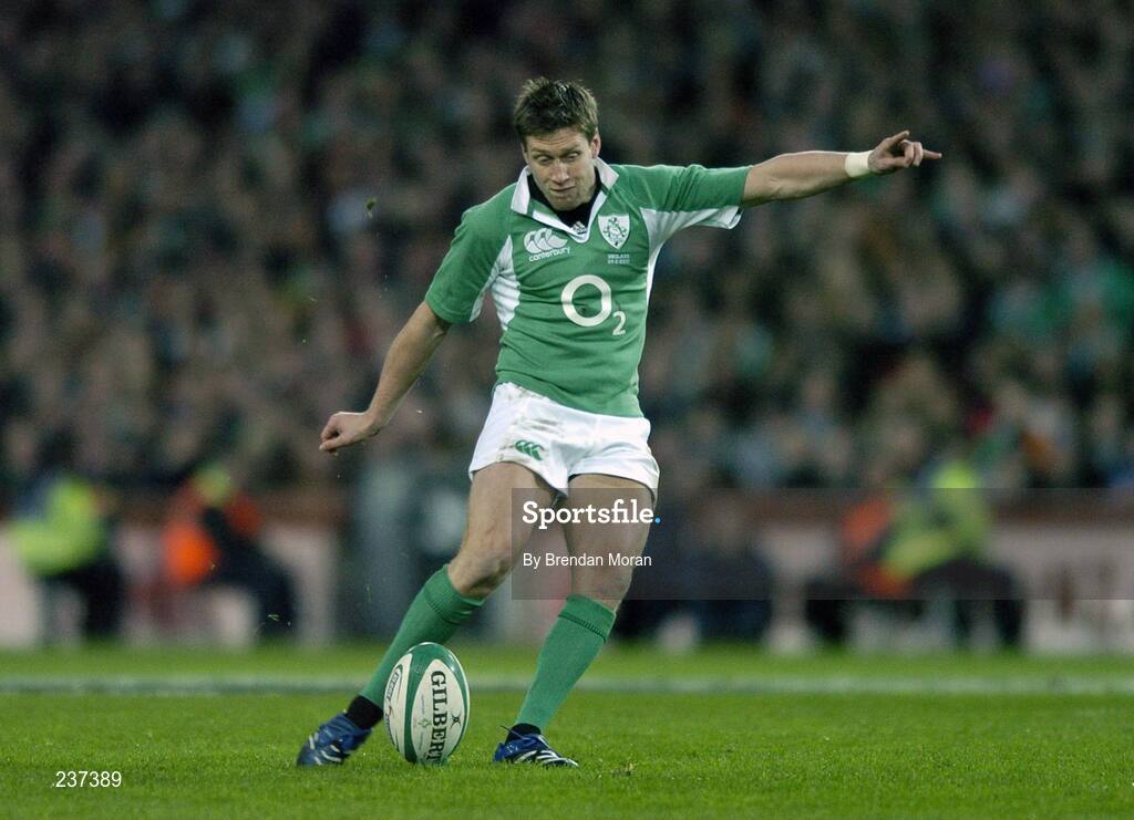 24 February 2007; Ronan O'Gara, Ireland, kicks a conversion against England. RBS Six Nations Rugby Championship, Ireland v England, Croke Park, Dublin. Picture Credit: Brendan Moran / SPORTSFILE