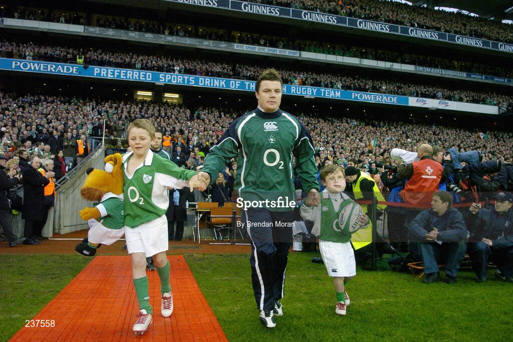 24 February 2007; Ireland captain Brian O'Driscoll and mascots Charlie McMickan, left, and Daniel Moloney, lead the Irish team out onto the pitch before the game. RBS Six Nations Rugby Championship, Ireland v England, Croke Park, Dublin. Picture Credit: Brendan Moran / SPORTSFILE
