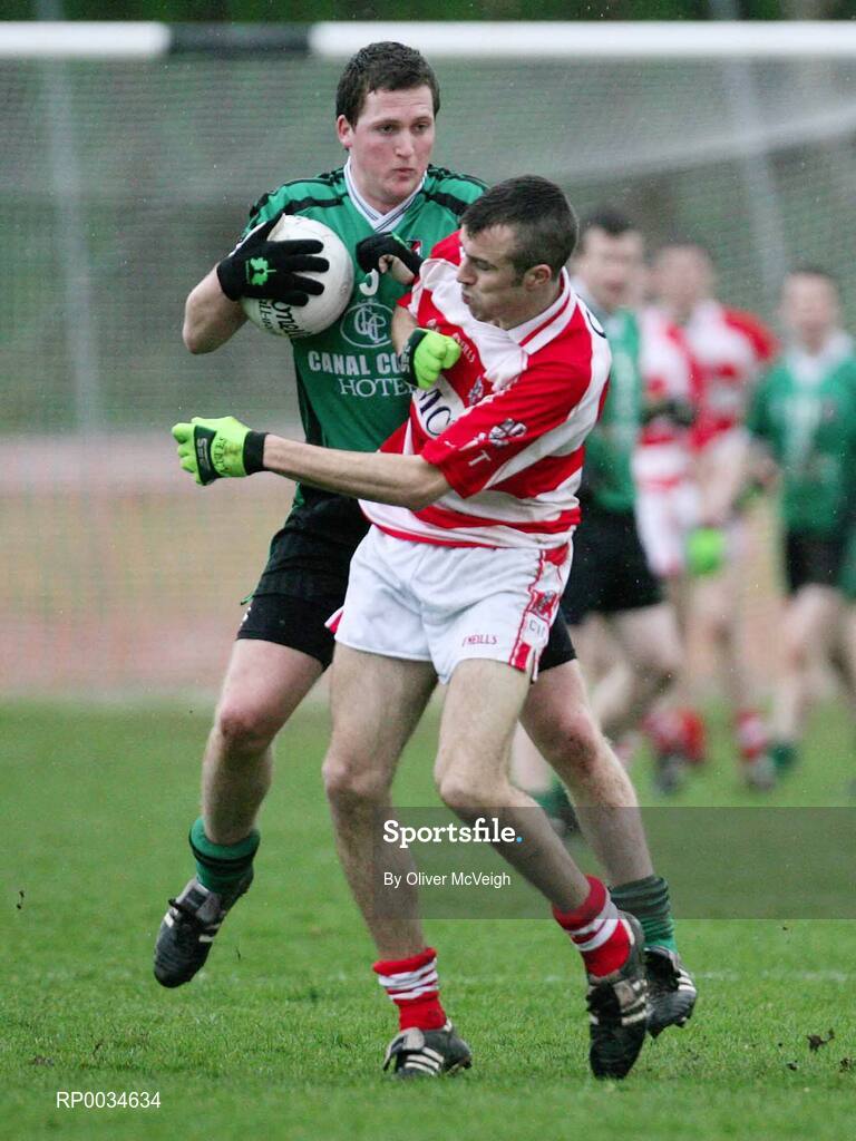 2 March 2007; Joe O'Kane, QUB, in action against Darren O'Sullivan, Cork IT. Ulster Bank Sigerson Cup Semi-Final, Queen's University Belfast v Cork Institute of Technology, Queen's University, Belfast, Co. Antrim. Picture credit: Oliver McVeigh / SPORTSFILE