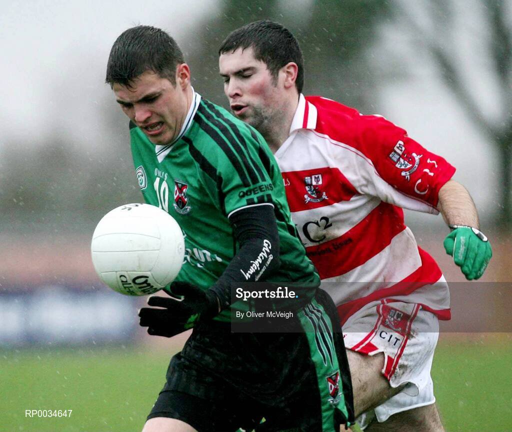 2 March 2007; Gavin Donaghy, QUB, in action against David Cunningham, Cork IT. Ulster Bank Sigerson Cup Semi-Final, Queen's University Belfast v Cork Institute of Technology, Queen's University, Belfast, Co. Antrim. Picture credit: Oliver McVeigh / SPORTSFILE