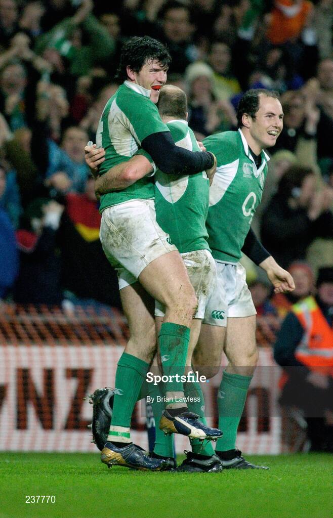 24 February 2007; Shane Horgan, Ireland, celebrates with team-mates Denis Hickie and Girvan Dempsey, right, after scoring his side's third try. RBS Six Nations Rugby Championship, Ireland v England, Croke Park, Dublin. Picture Credit: Brian Lawless / SPORTSFILE