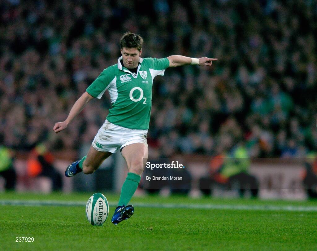 24 February 2007; Ronan O'Gara, Ireland. RBS Six Nations Rugby Championship, Ireland v England, Croke Park, Dublin. Picture Credit: Brendan Moran / SPORTSFILE